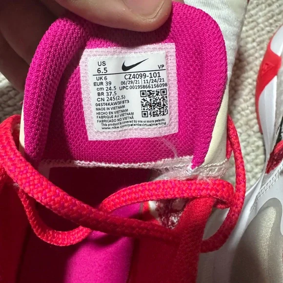 Giannis Immortality Rose Women’s Shoes Size 6.5 - Picture 5 of 7